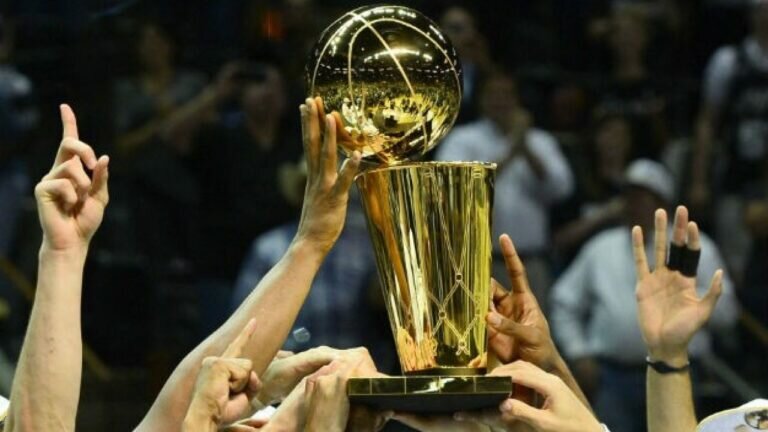Los campeones de la NBA ¿Quién es el máximo ganador de la historia?